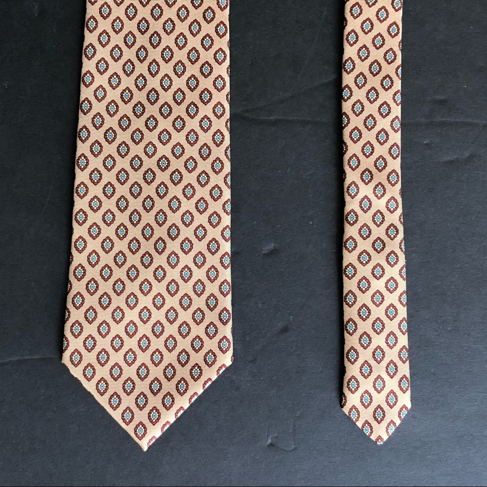 Brooks Brothers Makers All Silk Tie Hand Made USA